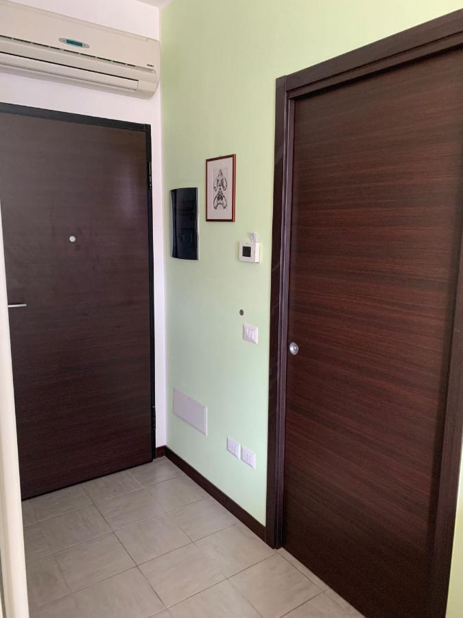 Apartment Moderno Bilocale Ospedale Maggiore Via Vighi